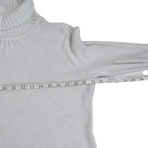 J Jill Turtleneck Knit  Sweater White Long Sleeve Size Medium - Picture 11 of 12